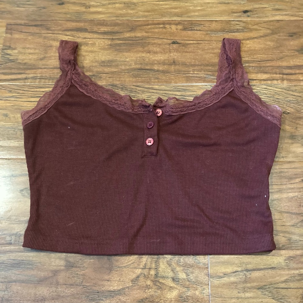 Dazy Lacy Maroon Ribbed Cropped Tank, Women Medium